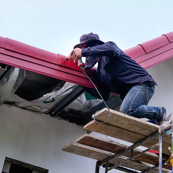 Why Santee, CA Homeowners Choose Roofing Work Experts for Fascia Repair?