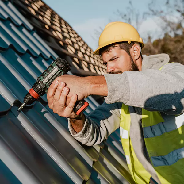 Why Santee Homeowners Choose Roofing Work Experts for Steel Roof Repair Service?